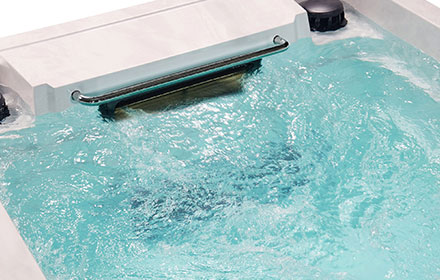 Swimming Training System